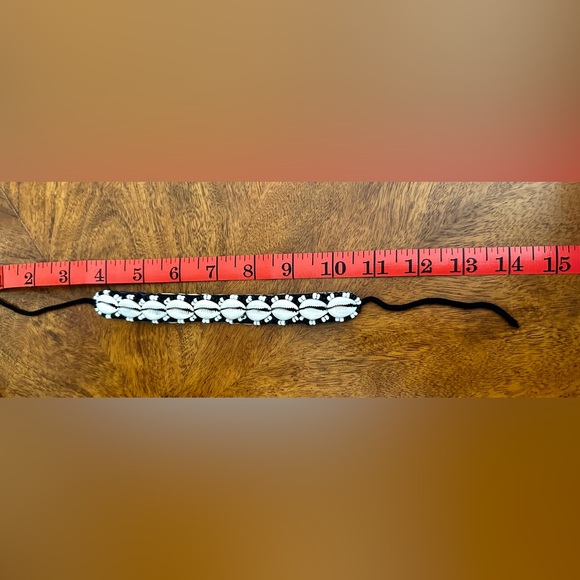 Conch Shell Bracelet - Picture 4 of 4